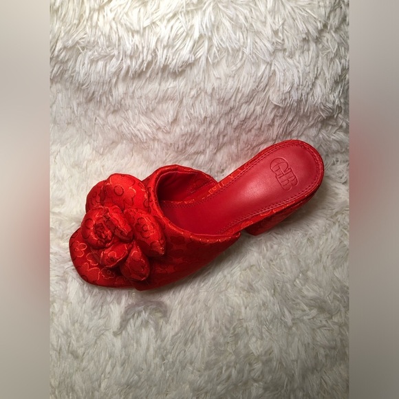 Gianni Bini Elegant Red Floral Women's Shoes size 8.5🌹 - Picture 6 of 15